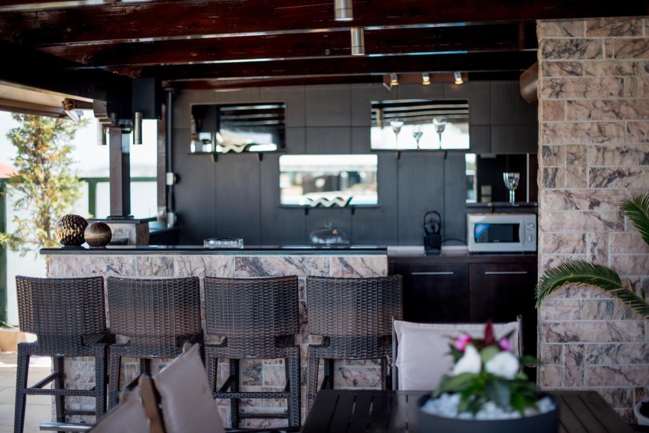 Ferienwohnung Luxury Penthouse With Private Pool Preveza Exterior foto